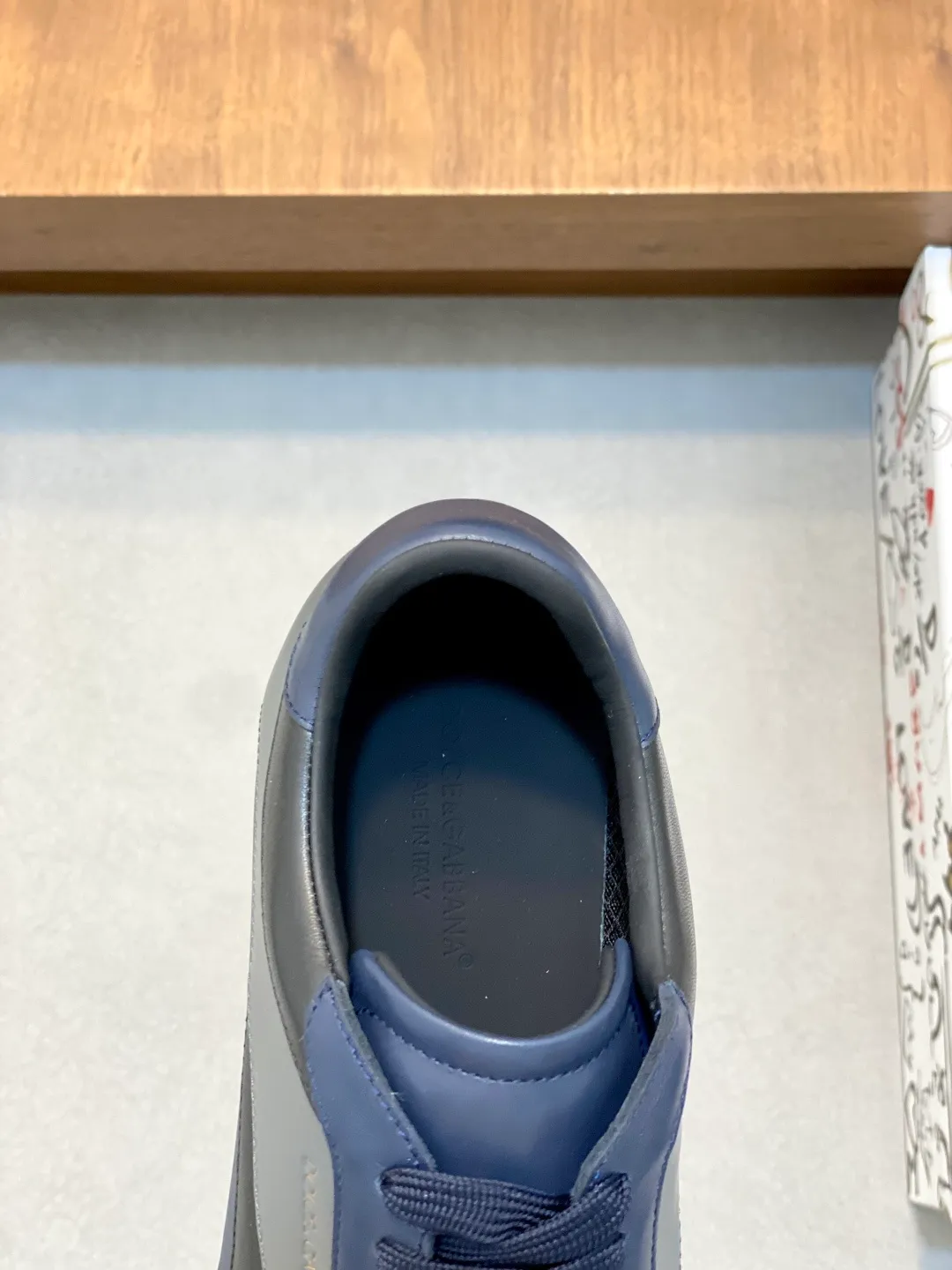 Men's Men's Shoes 💰900••Classic••Dolce&Gabbana••DG✔️High-end men's sports•casual shoes. Original goods from top counters. Original imported cowhide, multi-material splicing design ➕Imported cowhide lining, cowhide feet ➕Original TPR elastic outsole.  Size: 39-44 (38, 45 customized)